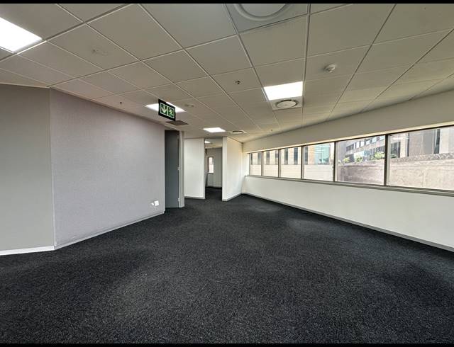 270M² OFFICE TO LET IN SANDTON CENTRAL